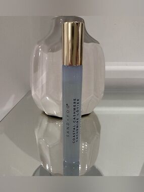 Coastal Cashmere Rollerball Perfume - Sand + Fog Light Blue 30ml NWT